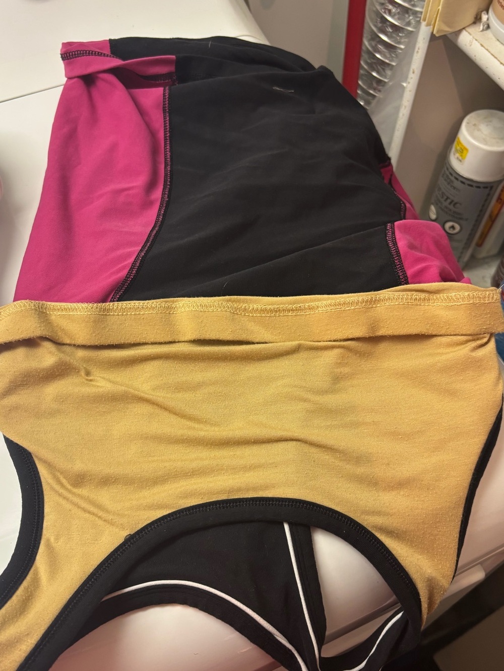 Lululemon tank top - Picture 4 of 4